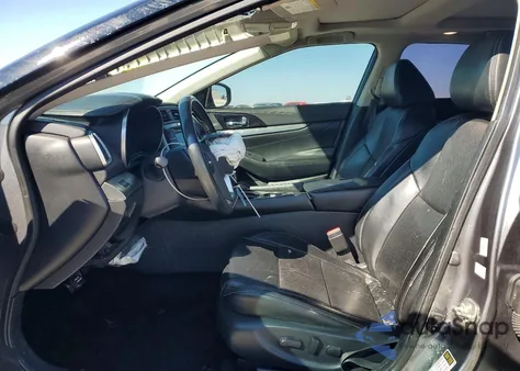 2019 Nissan Maxima S z USA, uszkodzony, nr VIN 1N4AA6AV5KC366350